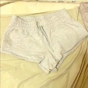 XS VICTORIA SECRET sports gray shorts